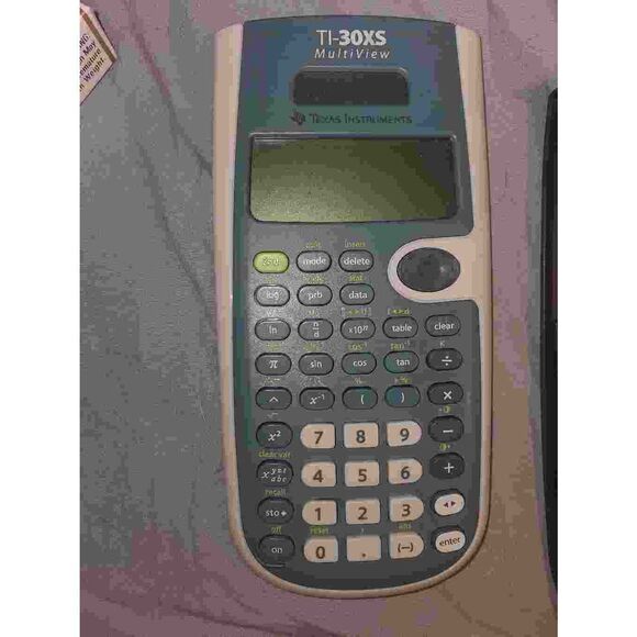 Lot of 3 Scientific Calculators. - Picture 3 of 11